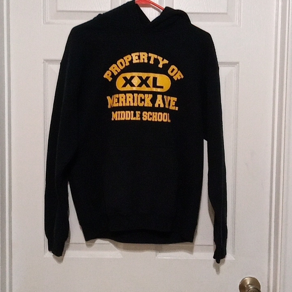 Merrick Ave. Middle School Hoddie - Picture 3 of 8